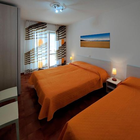 Casa Bivi - Apartments With 1 And 2 Bedrooms - Click Here For More Availabilities Lignano Sabbiadoro Exterior foto