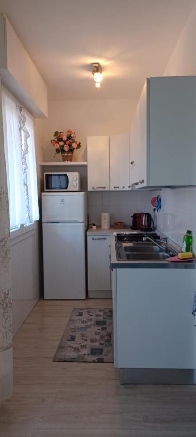 Casa Bivi - Apartments With 1 And 2 Bedrooms - Click Here For More Availabilities Lignano Sabbiadoro Exterior foto