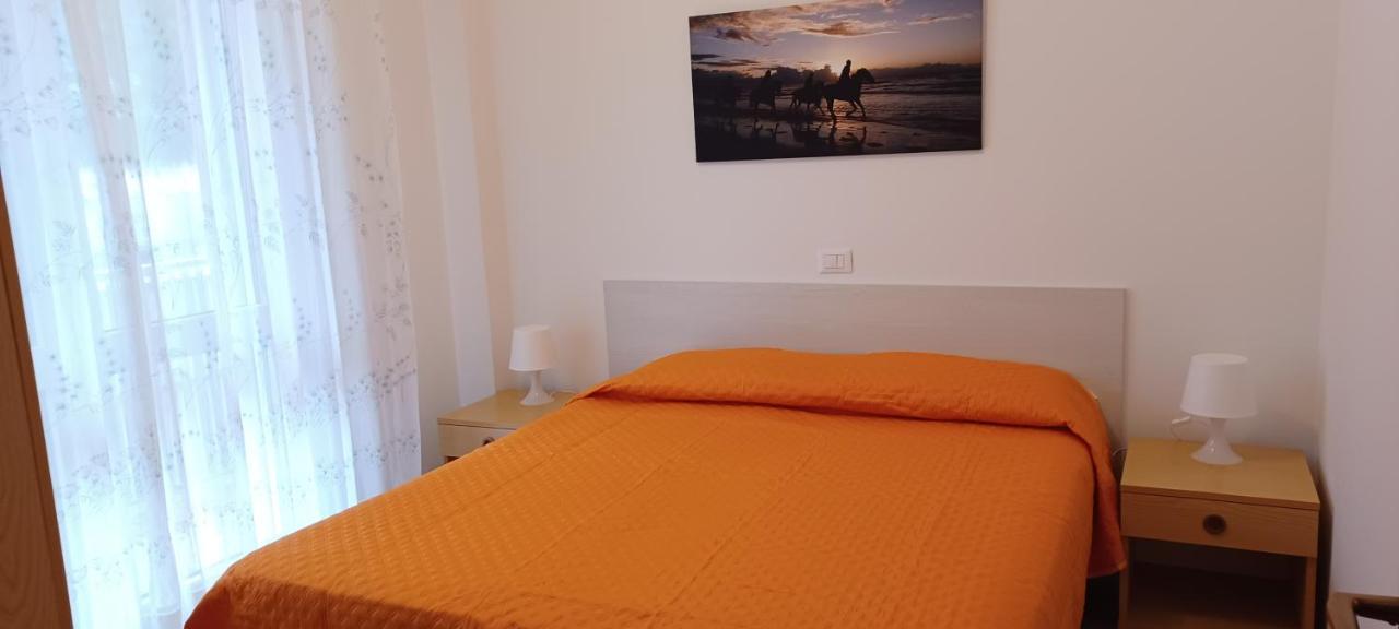 Casa Bivi - Apartments With 1 And 2 Bedrooms - Click Here For More Availabilities Lignano Sabbiadoro Exterior foto