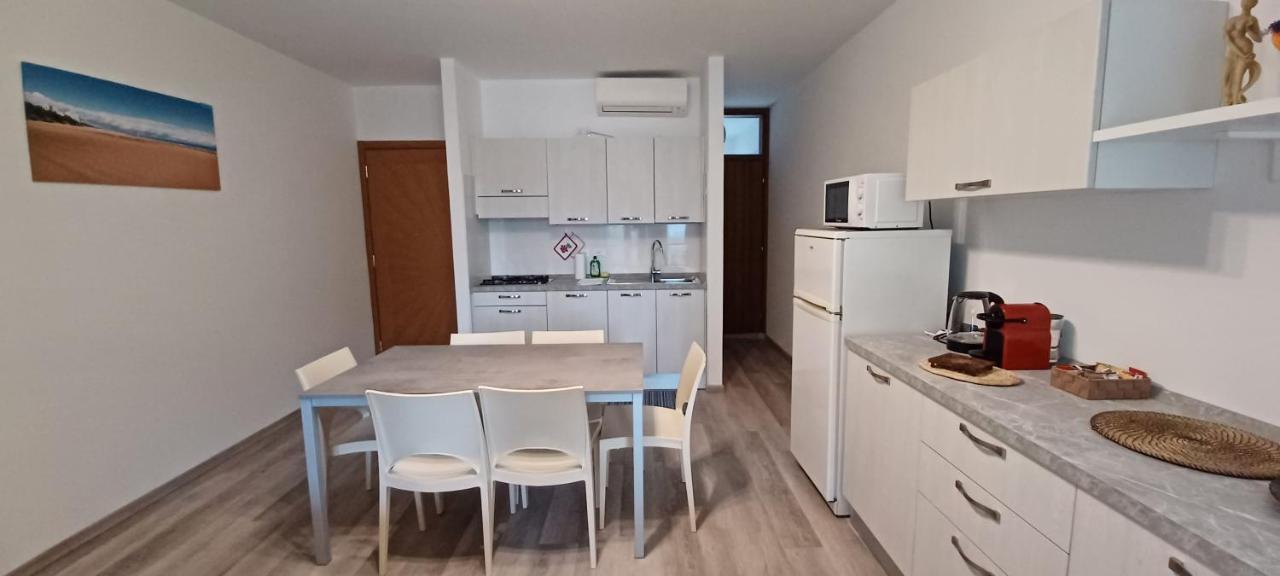 Casa Bivi - Apartments With 1 And 2 Bedrooms - Click Here For More Availabilities Lignano Sabbiadoro Exterior foto